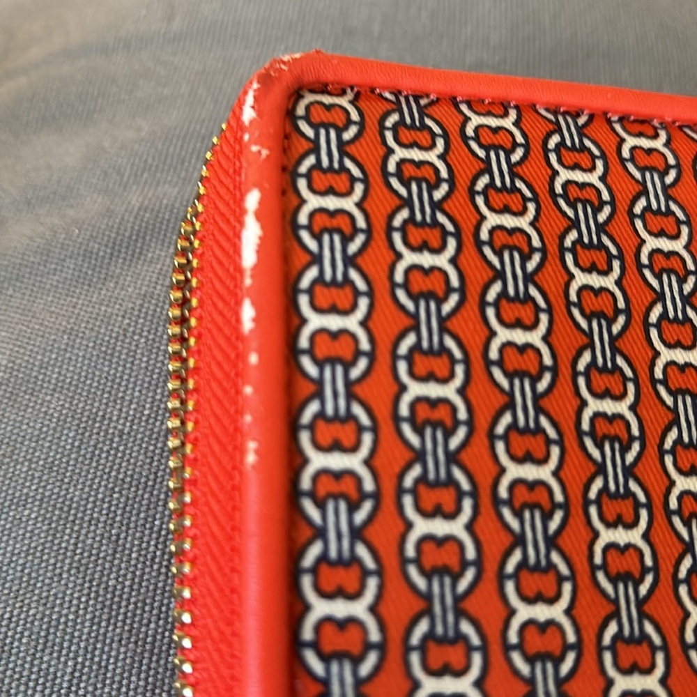 Tory Burch Red and Blue Patterned Wallet - Picture 5 of 12